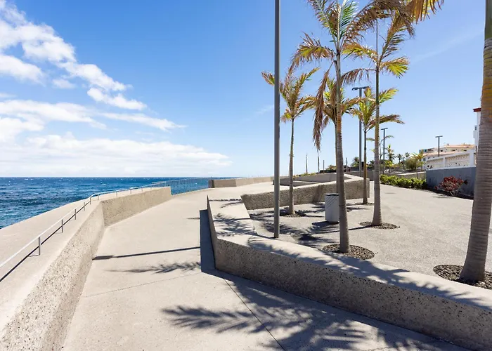 Caletillas Vista Mar Atico 아파트 *